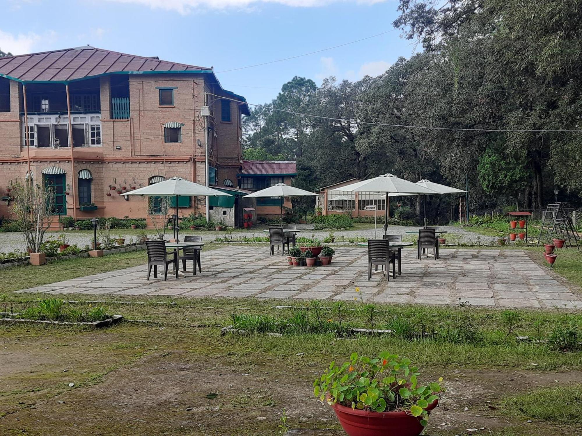 West View Hotel Ranikhet Extérieur photo